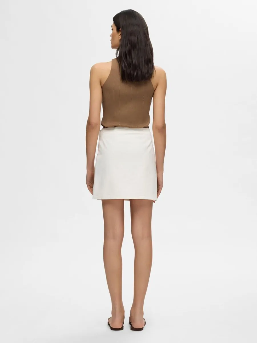 rmls_stickad_topp_4-3.webp SELECTED ÄRMLÖS STICKAD TOPP Brown Discount