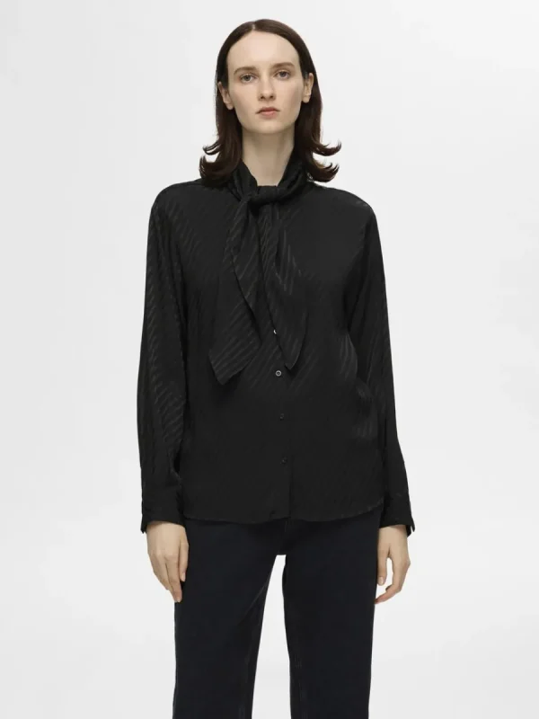 SELECTED ROSETTDETALJ SATINSKJORTA Black Store