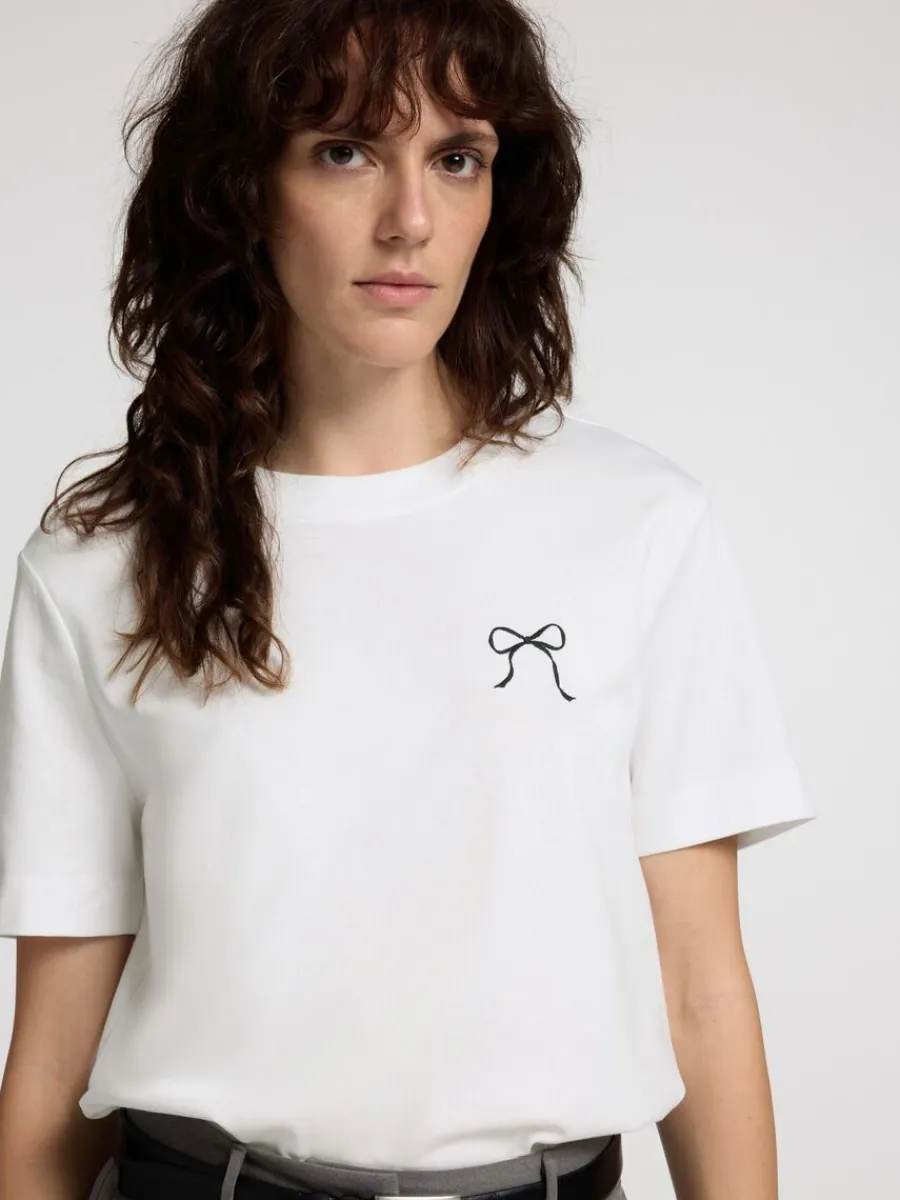 rosettryck_tshirt_3.webp SELECTED ROSETTRYCK T-SHIRT White Shop