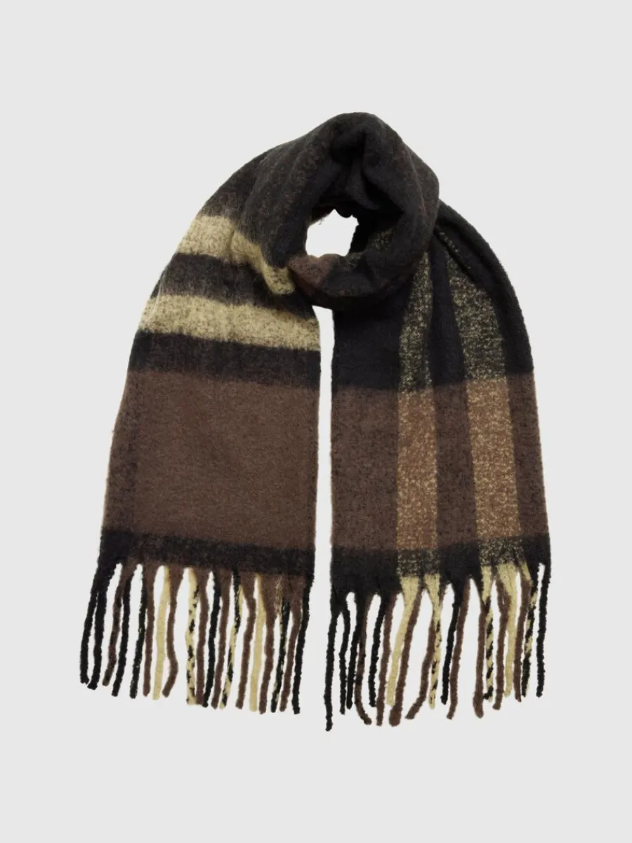 rutig_halsduk_1.webp SELECTED RUTIG HALSDUK Brown Sale