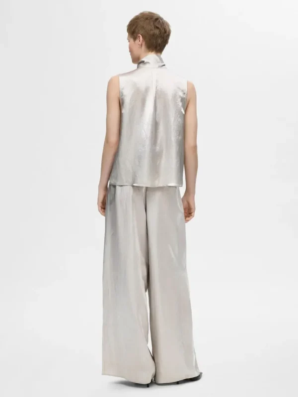 SELECTED SATIN MED ROSETT I HALSEN TOPP Silver Best Sale