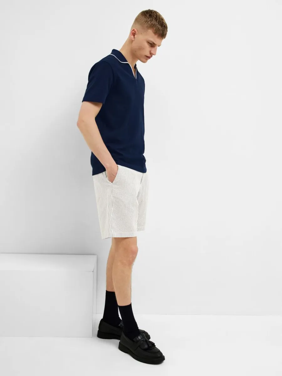 seersucker_shorts_3-7.webp SELECTED SEERSUCKER SHORTS Blue Shop