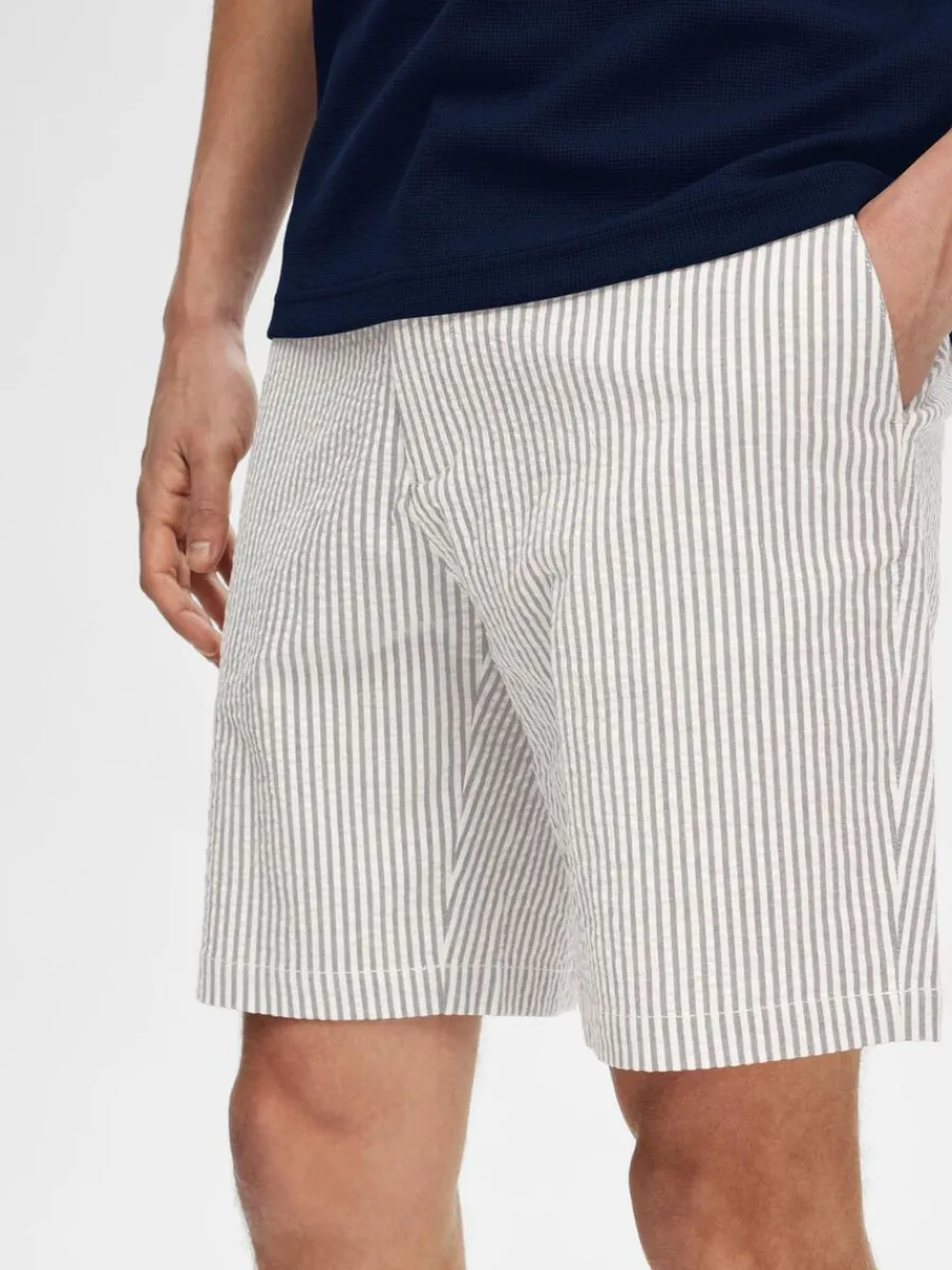 seersucker_shorts_5-7.webp SELECTED SEERSUCKER SHORTS Blue Shop