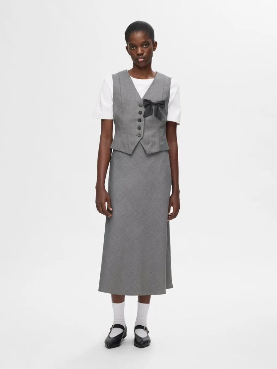 skrddarsydda__midikjol_4.webp SELECTED SKRÄDDARSYDDA - MIDIKJOL Grey Discount