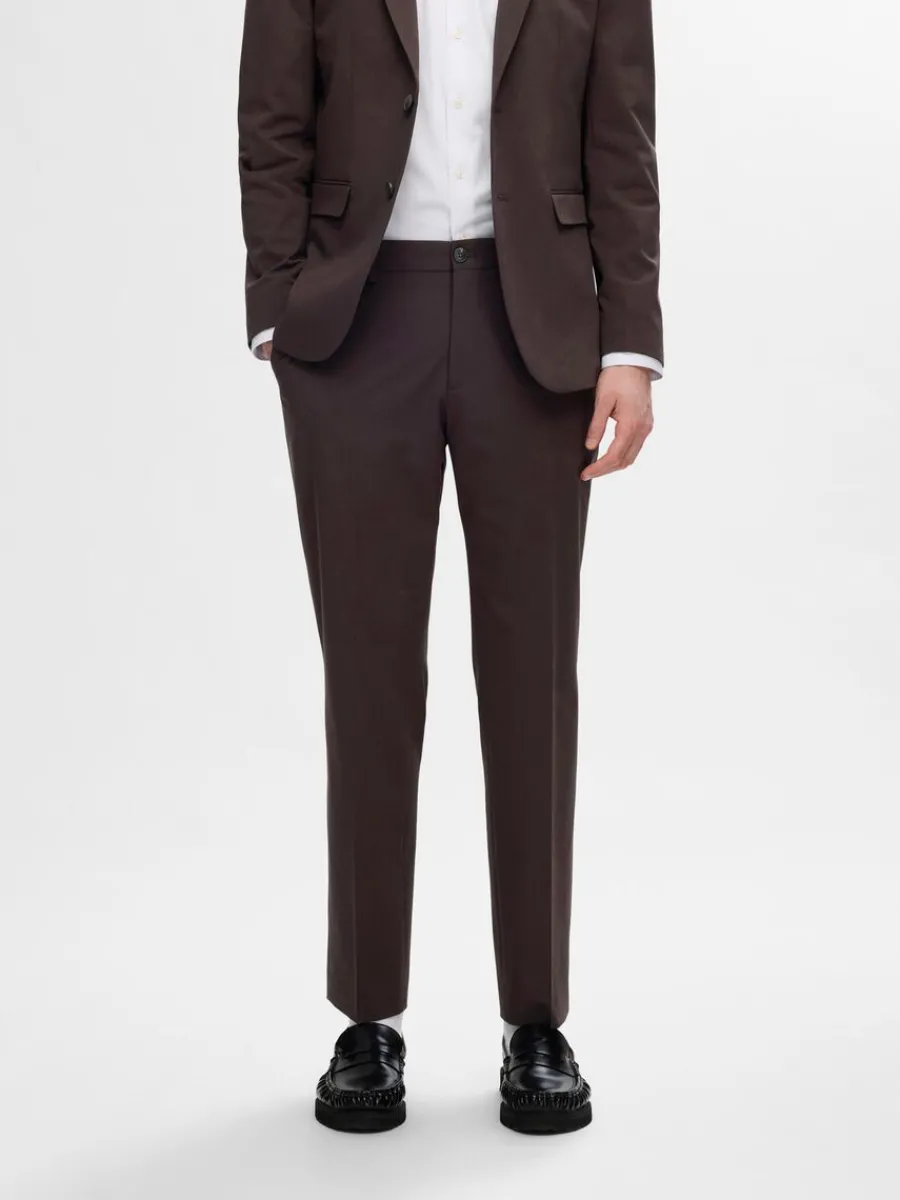 slim_fit_byxor_0-1.webp SELECTED 175 SLIM FIT BYXOR Brown Sale