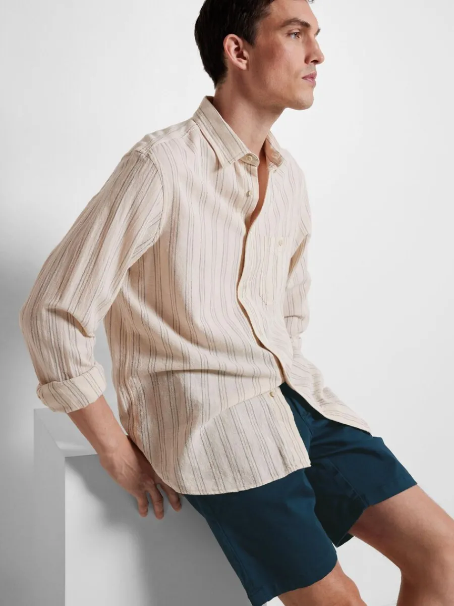 slim_fit_chinoshorts_3-1.webp SELECTED SLIM FIT CHINOSHORTS Blue Best