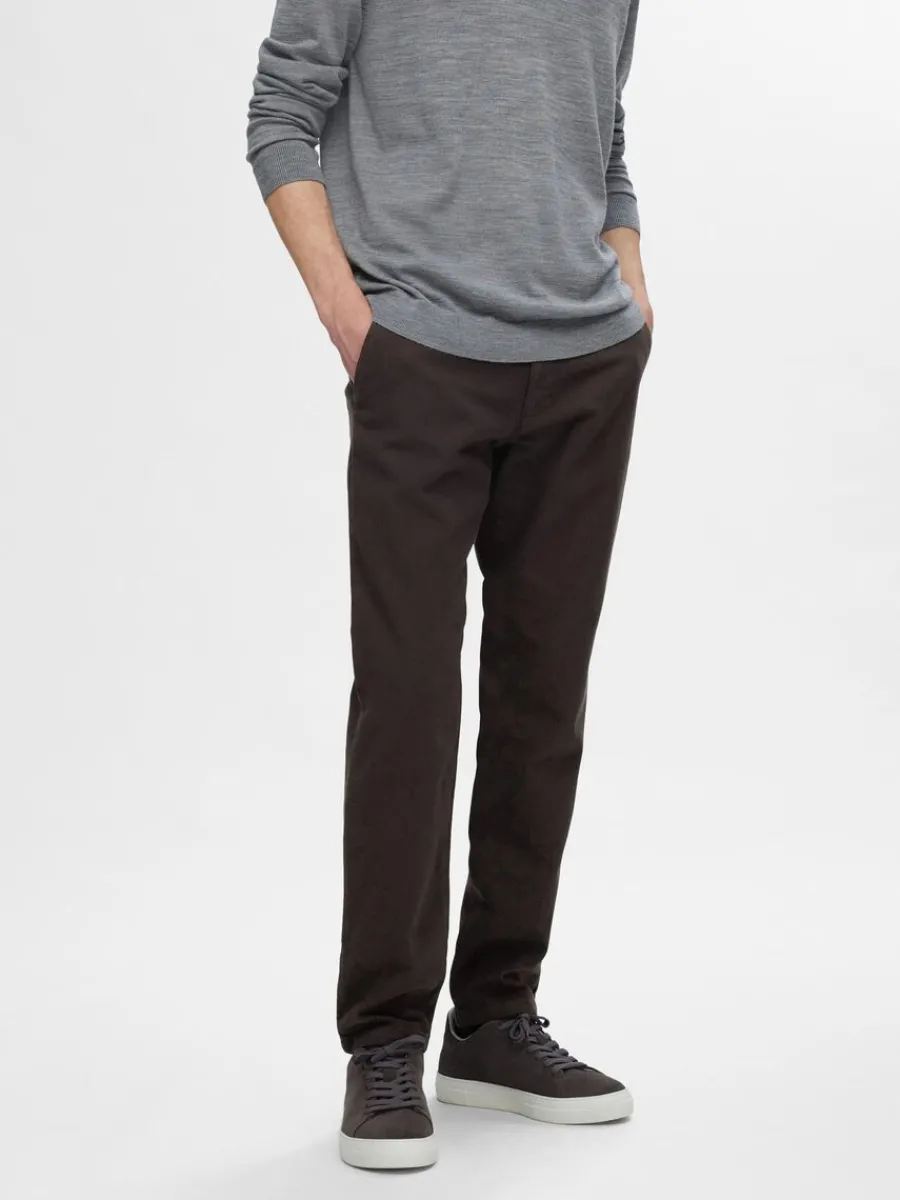 slim_fit_strukturerad_ch_0.webp SELECTED 175 SLIM FIT STRUKTURERAD CHINOS Brown Store
