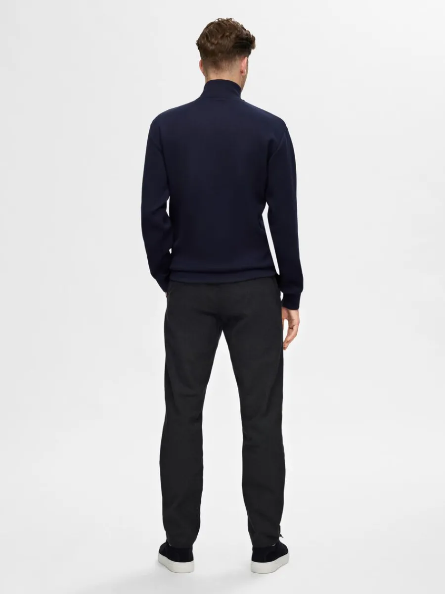slimfit_brushed_chinos_1-1.webp SELECTED 175 SLIM-FIT BRUSHED CHINOS Black Best Sale