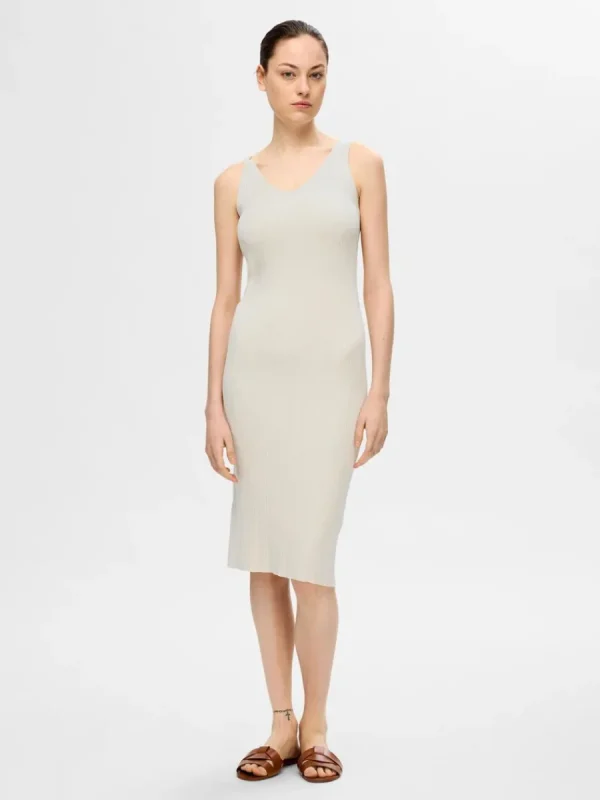 SELECTED STICKAD MIDIKLÄNNING Beige Store