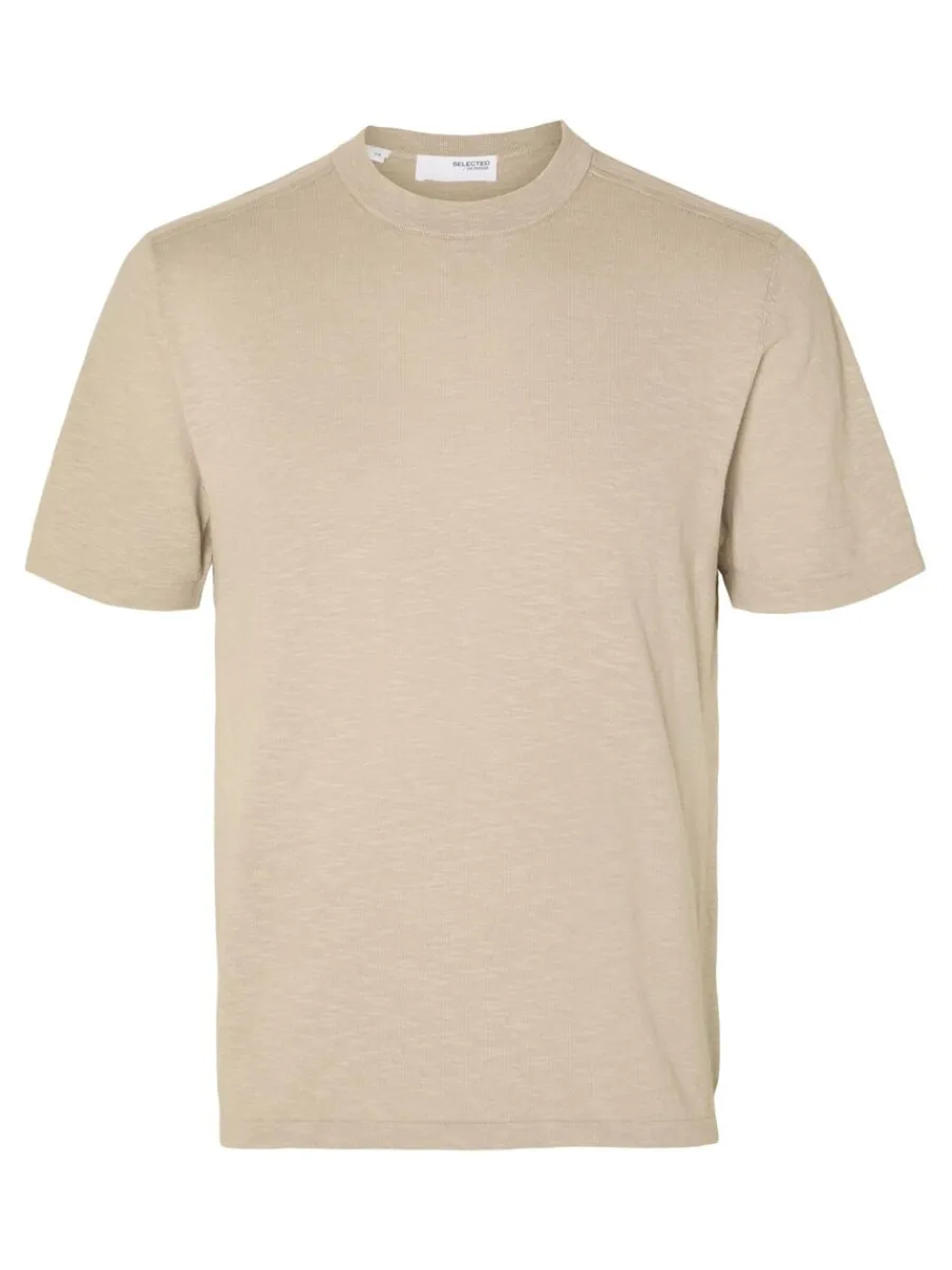 stickad_tshirt_5.webp SELECTED STICKAD T-SHIRT Beige Hot