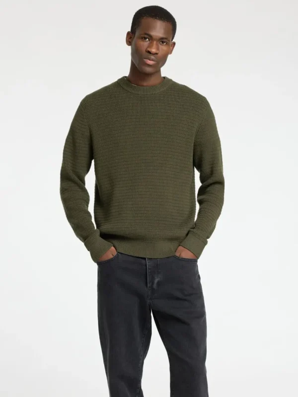 SELECTED STRUKTURERAD RUNDRINGAD TRÖJA Green New