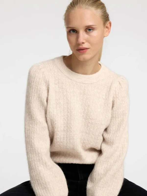 SELECTED STRUKTURERAD STICKAD TRÖJA Beige Fashion