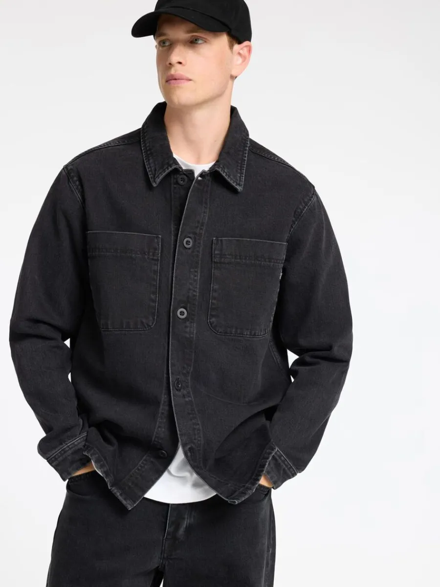 svart_denim_verskjorta_3.webp SELECTED SVART DENIM ÖVERSKJORTA Black Discount