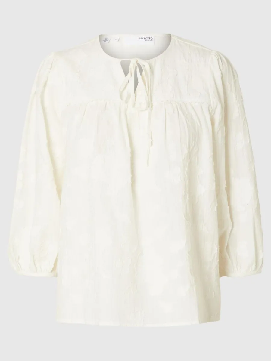 texturerad_blus_med_rmar_5-1.webp SELECTED TEXTURERAD BLUS MED 3/4-ÄRMAR White Flash Sale