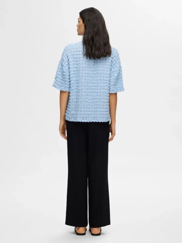 SELECTED TEXTURERAD KORTÄRMAD TOPP Blue Outlet