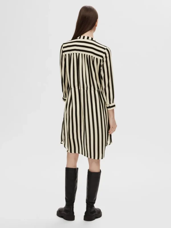SELECTED TRYCK KORT KLÄNNING Black Clearance