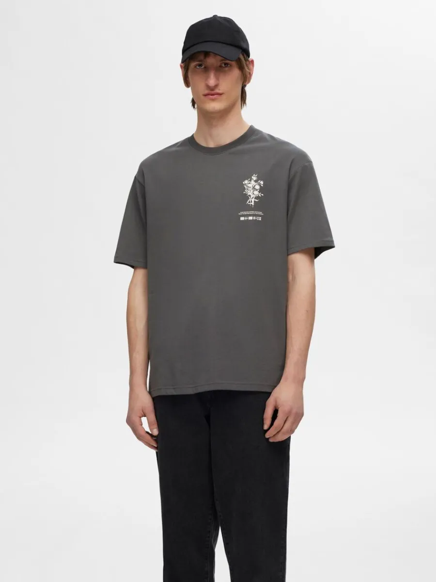 tryckt_bomulls_tshirt_0-1.webp SELECTED TRYCKT BOMULLS T-SHIRT Grey Hot