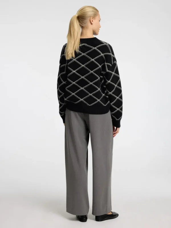 SELECTED TRYCKTA TRÖJA MED HÖG HALS Black Sale