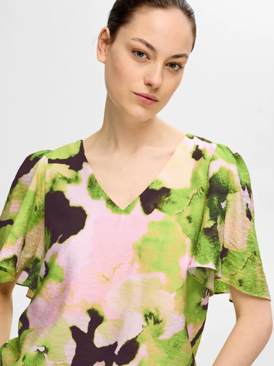 tryckta_vringad_topp_2-2.webp SELECTED TRYCKTA V-RINGAD TOPP Coloured Discount