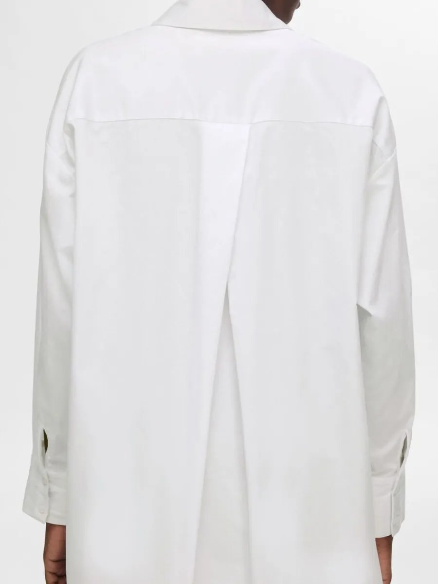 verdimensionerad_lngrmad__3.webp SELECTED ÖVERDIMENSIONERAD LÅNGÄRMAD SKJORTA White New