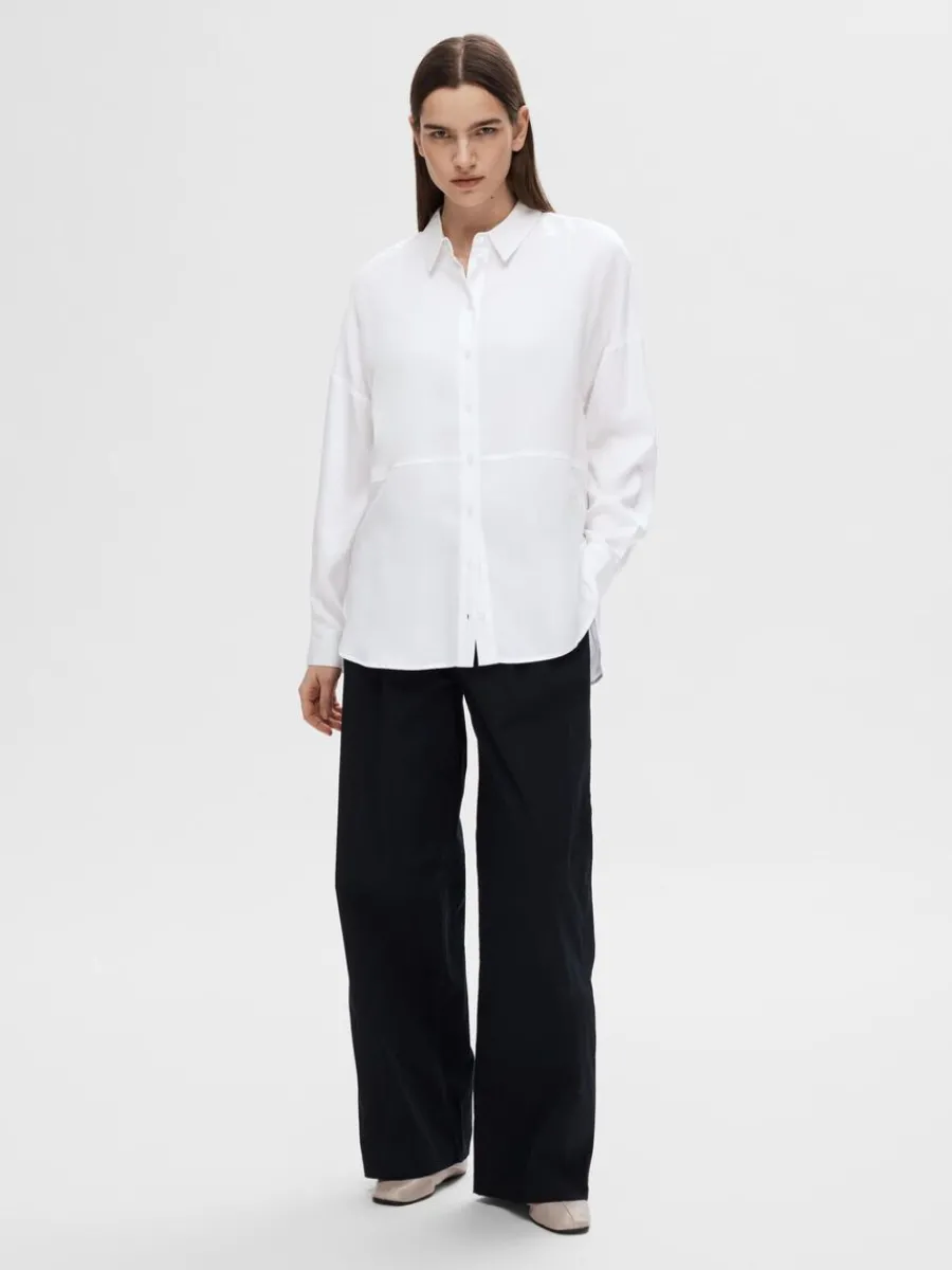 verdimensionerad_skjorta_1-2.webp SELECTED ÖVERDIMENSIONERAD SKJORTA White Best Sale