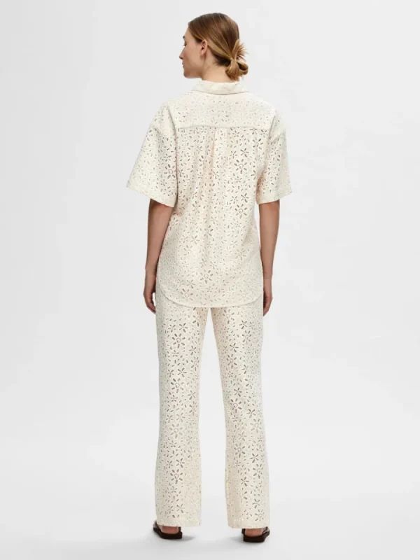 SELECTED ÖVERDIMENSIONERAD SPETS SKJORTA Beige Fashion