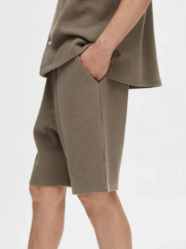 SELECTED VÅFFLAD SHORTS Brown Online