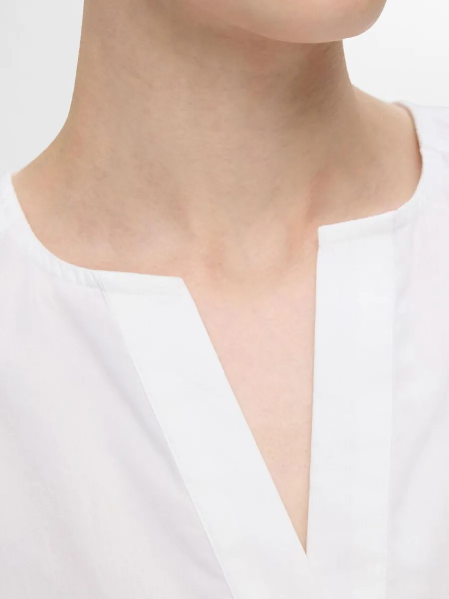 volangprydd_topp_3-1.webp SELECTED VOLANGPRYDD TOPP White Flash Sale